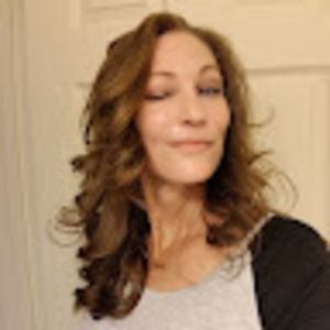 Meet your Posher, Robyn